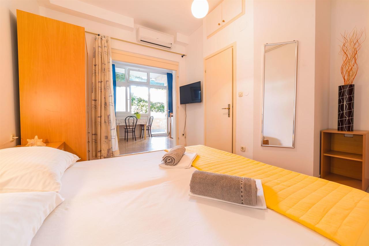 Apartments Zanze Водице Екстериор снимка
