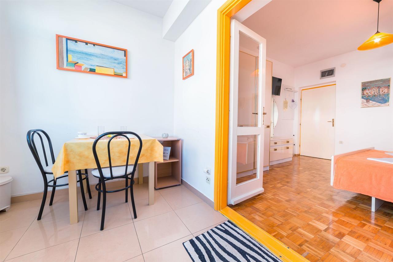 Apartments Zanze Водице Екстериор снимка