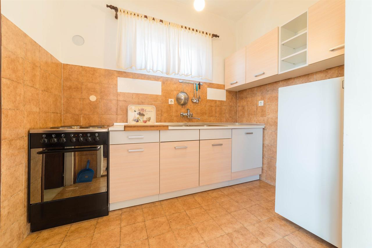 Apartments Zanze Водице Екстериор снимка